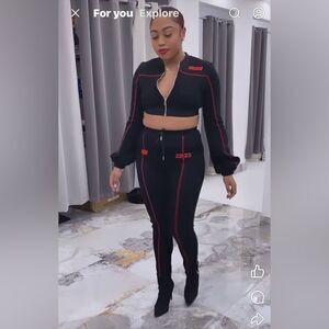 GSUWOO so real very sexy track suit cropped top long ballon sleeves
